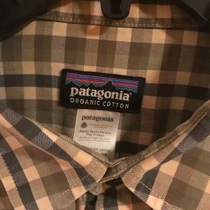 Mens Patagonia organic cotton button down